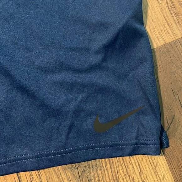 Nike dri fit shorts navy and black. - Picture 2 of 5